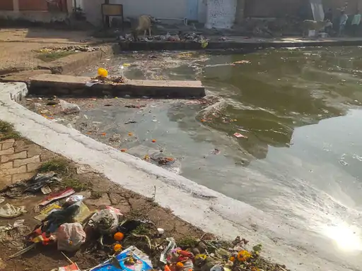CG NEWS - कुरुद व नालंदा स्कूल के पास स्थित तालाब में गंदगी का अंबार,सफाई व्यवस्था पर उठे सवाल 73 CG NEWS - कुरुद व नालंदा स्कूल के पास स्थित तालाब में गंदगी का अंबार,सफाई व्यवस्था पर उठे सवाल October 6, 2026