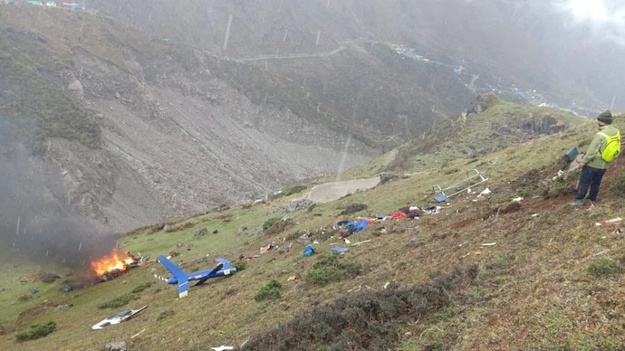 उत्तराखंड के केदारनाथ के पास हेलीकॉप्टर दुर्घटनाग्रस्त October 18, 2026