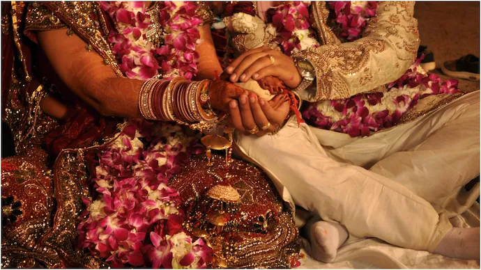 दूल्हे द्वारा 'सस्ता' लहंगा भेजने के बाद उत्तराखंड की दुल्हन ने रद्द की शादी... October 6, 2026