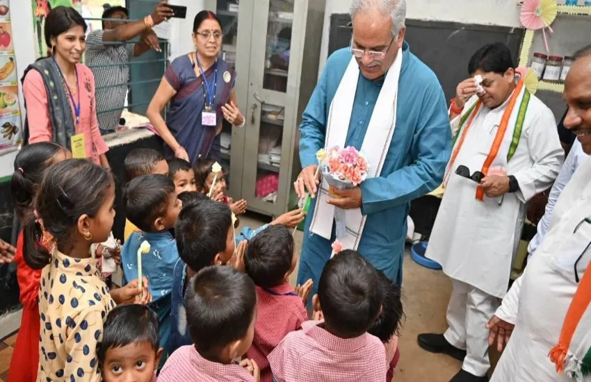 CM बघेल ने प्रदेशवासियों को दी बाल दिवस की शुभकामनाएं, कहा- बच्चे देश के भावी निर्माता... October 6, 2026