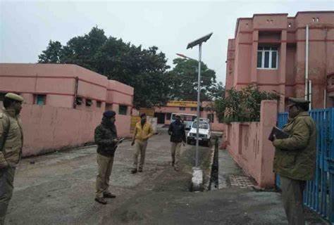 प्रेमिका को छत से फेंकने वाले का एनकाउंटर,पुलिस ने सूफियान के पैर में गोली मारी.. October 6, 2026