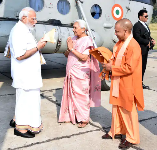 साउथ इंडियन लुक में वाराणसी पहुंचे PM मोदी.. October 6, 2026