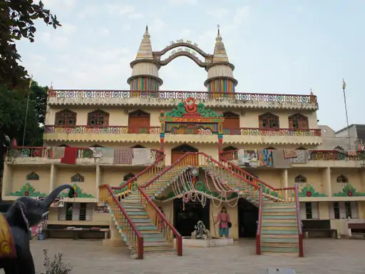 संत युधिष्ठिर ने कहा- वहां के बिजनेस में हिंदुओं की स्थिति अच्छी... October 6, 2026