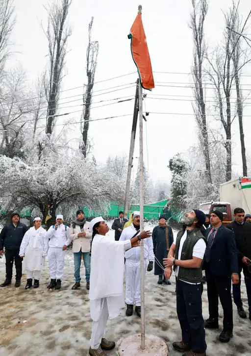 भारत जोड़ो यात्रा की क्लोजिंग सेरेमनी,राहुल ने श्रीनगर में तिरंगा फहराकर यात्रा खत्म की.. October 6, 2026
