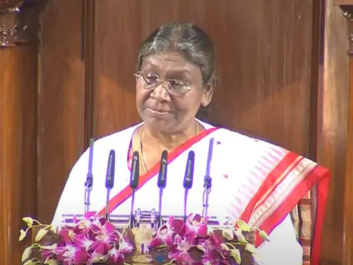 संसद में राष्ट्रपति का अभिभाषण,मुर्मू बोलीं- देश में बिना डरे फैसले लेने वाली सरकार.. October 6, 2026