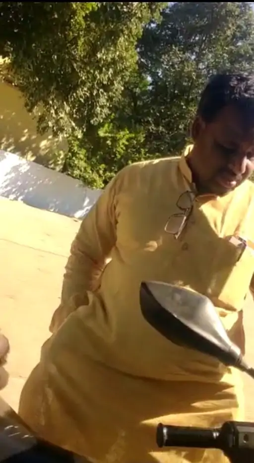पुलिस से बचाने के नाम पर रुपए लेने का आरोप, बोले- मदद की, तो कर दिया बदनाम... October 6, 2026