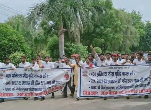 पढ़ाई, इलाज, नौकरी, किसानी, बजट पर क्या बोले लोग,न फीस कम, न दवाएं सस्ती, जॉब्स भी गायब; ट्रेन ही टाइम पर चलवा दें.. October 6, 2026