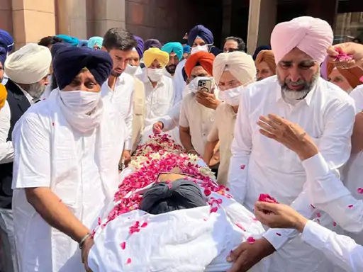 प्रकाश सिंह बादल का निधन, 2 दिन का राष्ट्रीय शोक,PM मोदी ने चंडीगढ़ आकर दी श्रद्धांजलि.. October 6, 2026