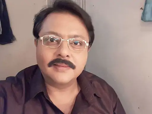 अनुपमा एक्टर नितेश पांडे का निधन,देर रात आया हार्ट अटैक, 'ओम शांति ओम' में बने थे शाहरुख के असिस्टेंट.. October 6, 2026