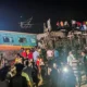 ओडिशा में तीन ट्रेन टकराईं, अब तक 261 की मौत,बेपटरी कोरोमंडल एक्सप्रेस से दुरंतो टकराई.. 76 ओडिशा में तीन ट्रेन टकराईं, अब तक 261 की मौत,बेपटरी कोरोमंडल एक्सप्रेस से दुरंतो टकराई.. October 6, 2026