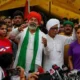 खेल मंत्री अनुराग ठाकुर से मिलने पहुंचे बजरंग-साक्षी.. 82 खेल मंत्री अनुराग ठाकुर से मिलने पहुंचे बजरंग-साक्षी.. October 6, 2026