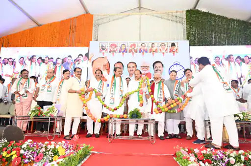 अजित ने EC से NCP का नाम-निशान मांगा,बोले- उम्र हो गई, अब आशीर्वाद दीजिए.. October 6, 2026