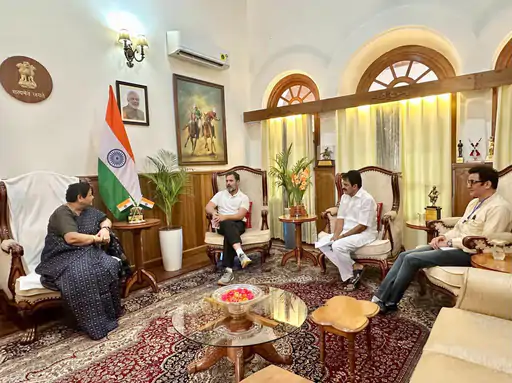 मणिपुर में हिंसा..4 की मौत, एक का गला काटा.. October 6, 2026