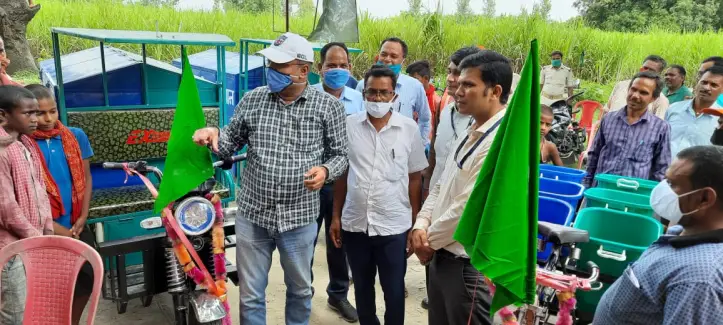 भोपाल में दौड़ेंगी 100 CNG कचरा गाड़ियां,हर महीने 25 लाख रुपए बचेंगे,मंत्री, मेयर-अध्यक्ष ने दिखाई झंडी October 6, 2026