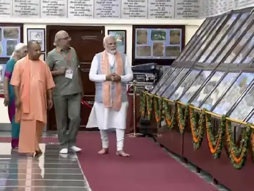 गोरखपुर की गीता प्रेस में PM मोदी.. October 6, 2026