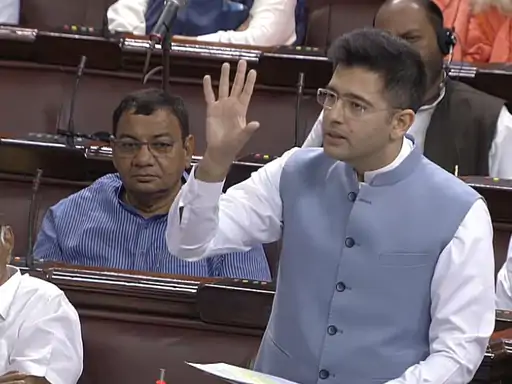 AAP सांसद बोले- प्रस्ताव पर फर्जी दस्तखत सिर्फ अफवाह,विशेषाधिकार समिति को भेजी शिकायत में भी फर्जीवाड़ा.. October 6, 2026