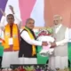 पीएम के साथ भाजपा नेत्रियों ने ऐसे खिंचवाया फोटो, सभा के बाद बीजेपी कार्यकर्ताओं को फेंक कर दिए पानी के पाउच.. October 6, 2026