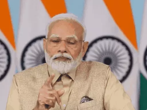 PM बोले-दुनिया में एक नया वर्ल्ड ऑर्डर बन रहा,सबकी नजर भारत पर, जल्द ही हम दुनिया की टॉप 3 इकोनॉमिक पॉवर में से एक होंगे.. October 6, 2026