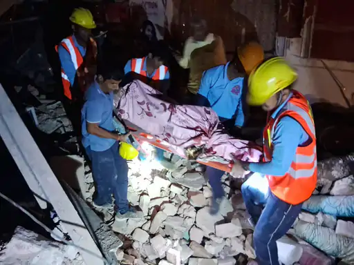 सतना में तीन मंजिला इमारत गिरी, एक की मौत,पुराने पिलर-दीवार तोड़ते वक्त हुआ हादसा.. October 6, 2026