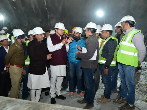 उत्तरकाशी टनल में बाकी खुदाई हाथ से होगी,वर्टिकल ड्रिलिंग भी शुरू की गई, करीब 10 मीटर दूर फंसे हैं 41 मजदूर October 6, 2026