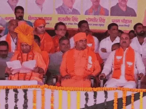राजस्थान में बालकनाथ की चुनावी सभा में पहुंचे CM योगी,कहा- तालिबान का इलाज हनुमानजी की गदा, कांग्रेस हर समस्या की जड़ October 6, 2026