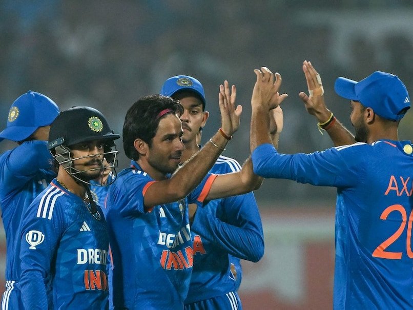 भारत ने ऑस्ट्रेलिया को चौथे टी20 में 20 रन से हराया October 17, 2026