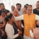 शिवराज से लिपटकर रोईं लाड़ली बहनें,शिवराज बोले- नए मुख्यमंत्री को बधाई, मैं सदैव सहयोग करता रहूंगा 61 शिवराज से लिपटकर रोईं लाड़ली बहनें,शिवराज बोले- नए मुख्यमंत्री को बधाई, मैं सदैव सहयोग करता रहूंगा October 6, 2026