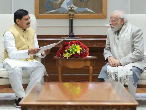 MP में जल्द हो सकता है मंत्रिमंडल विस्तार,दिल्ली में मोदी-शाह से मिले CM डॉ. मोहन यादव.. October 6, 2026