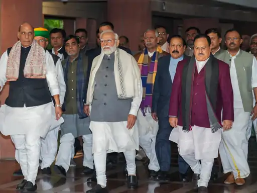 मोदी बोले- विपक्ष ने विपक्ष में रहने का मन बनाया,कहा- कुछ पार्टियां संसद सुरक्षा चूक को सपोर्ट कर रहीं October 6, 2026