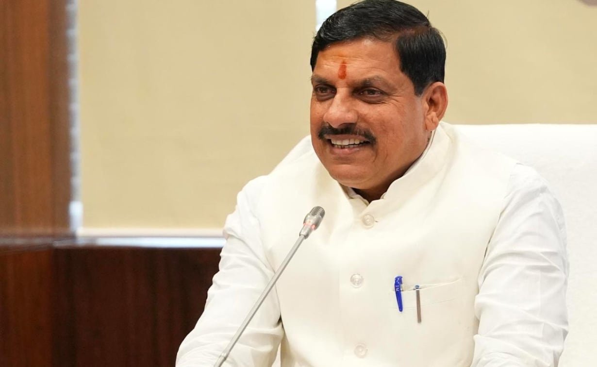 मोहन सरकार का बड़ा फैसला, स्वास्थ्य विभाग और चिकित्सा शिक्षा विभाग का किया विलय 40 मोहन सरकार का बड़ा फैसला, स्वास्थ्य विभाग और चिकित्सा शिक्षा विभाग का किया विलय October 7, 2026
