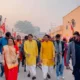 रामानंद सागर की 'रामायण' की स्टारकास्ट अयोध्या पहुंची,अरुण गोविल, दीपिका चिखलिया और सुनील लहरी ने प्रसाद ग्रहण किया.. October 7, 2026