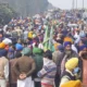 पेट्रोल-डीजल की किल्लत, फल-सब्जियां हुई महंगी, किसान संगठन 15 फरवरी को 4 घंटे के लिए करेंगे रेलवे ट्रैक जाम October 7, 2026