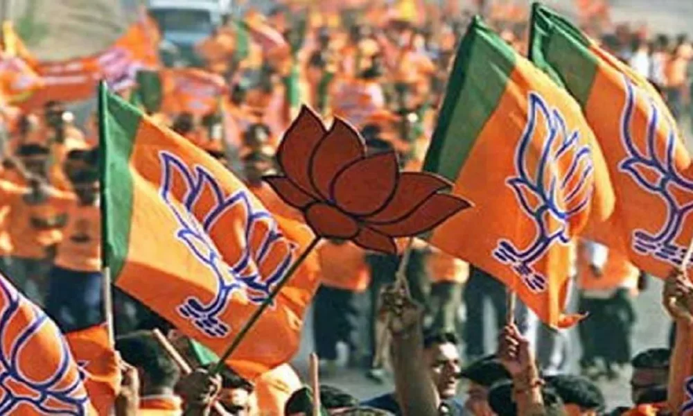  लोकसभा चुनाव से पहले BJP ने चला एक और दांव, NDA में शामिल हो सकता है ये बड़ा दल.. October 7, 2026