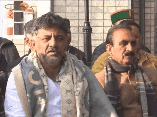हिमाचल में सुक्खू सीएम बने रहेंगे:कांग्रेस ने कहा- सभी मतभेद दूर किए,ऑपरेशन लोटस फेल रहा, अयोग्य करार दिए 6 विधायक हाईकोर्ट पहुंचे... October 7, 2026