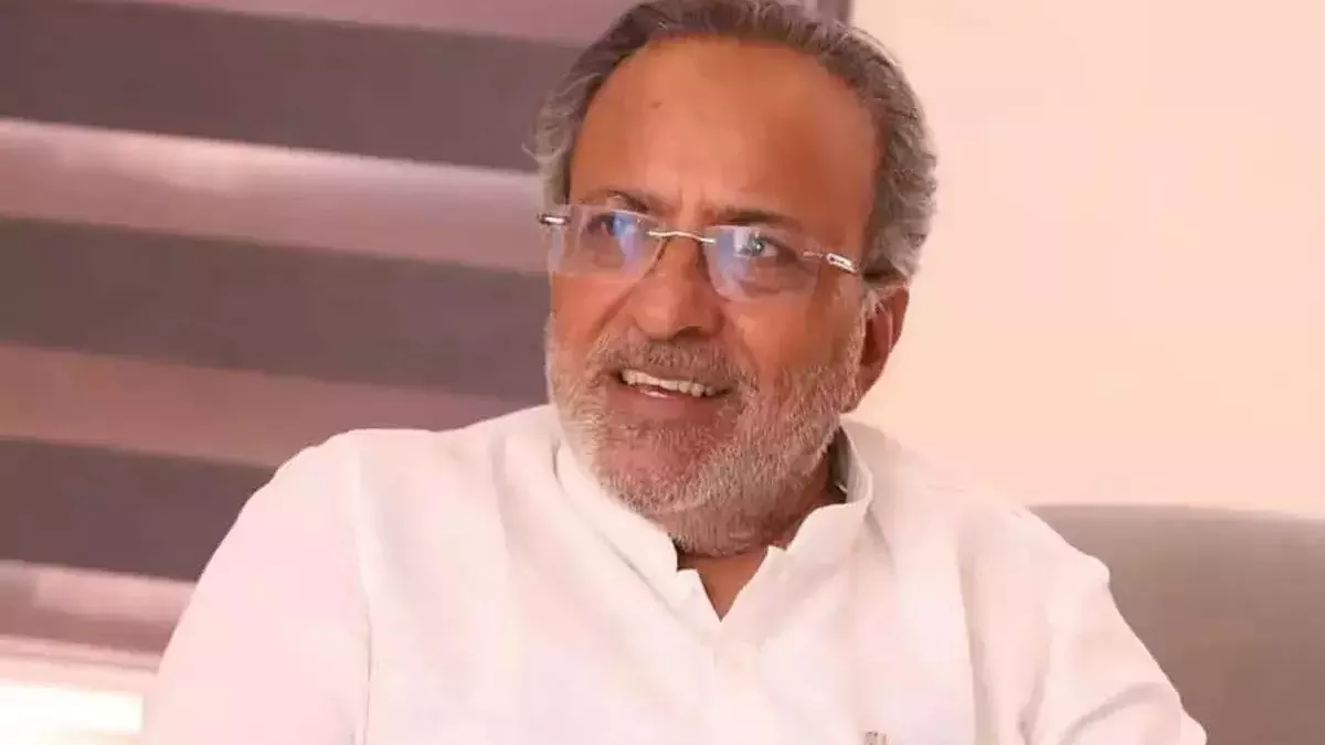 गुजरात में कांग्रेस को बड़ा झटका, पूर्व प्रदेश अध्यक्ष और MLA अर्जुन मोढवाडिया ने दिया इस्तीफा.. 40 गुजरात में कांग्रेस को बड़ा झटका, पूर्व प्रदेश अध्यक्ष और MLA अर्जुन मोढवाडिया ने दिया इस्तीफा.. October 30, 2026