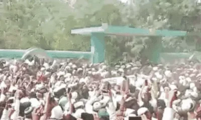 मुख्तार अंसारी दफन किया गया,बेटे उमर ने आखिरी बार उसकी मूछों पर ताव दिया, करीब 30 हजार की भीड़ मौजूद थी.. October 7, 2026