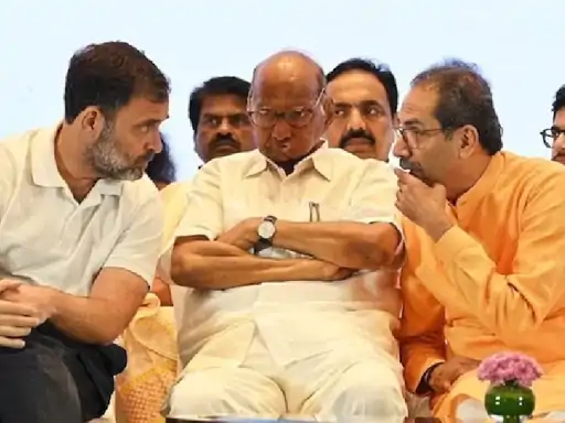 महाराष्ट्र में महाविकास अघाड़ी में फूट,कांग्रेस से अलग उद्धव ने 17 कैंडिडेट घोषित किए, प्रकाश अंबेडकर ने भी 8 सीटों पर प्रत्याशी उतारे.. October 7, 2026