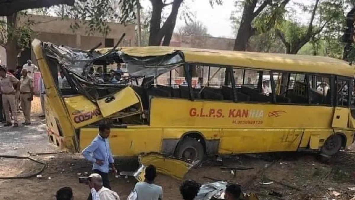 महेंद्रगढ़ स्कूल बस हादसे पर बड़ी कार्रवाई, जिला शिक्षा अधिकारी निलंबित; स्कूल संचालक और प्रिंसिपल हिरासत में.. October 7, 2026