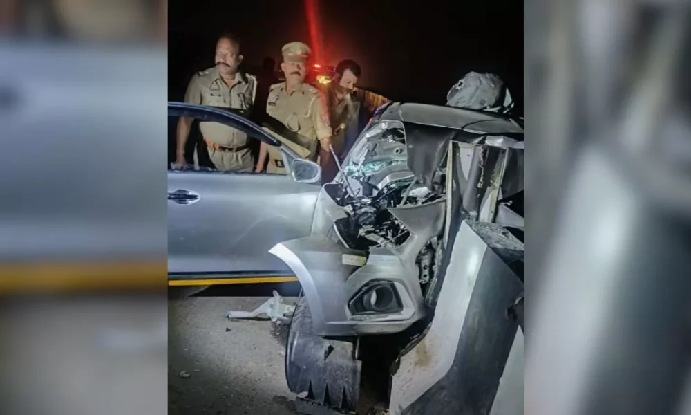 एटा में भीषण सड़क हादसा, हाईवे पर डिवाइडर से टकराई कार; दो मासूम समेत चार लोगों की मौत.. October 7, 2026