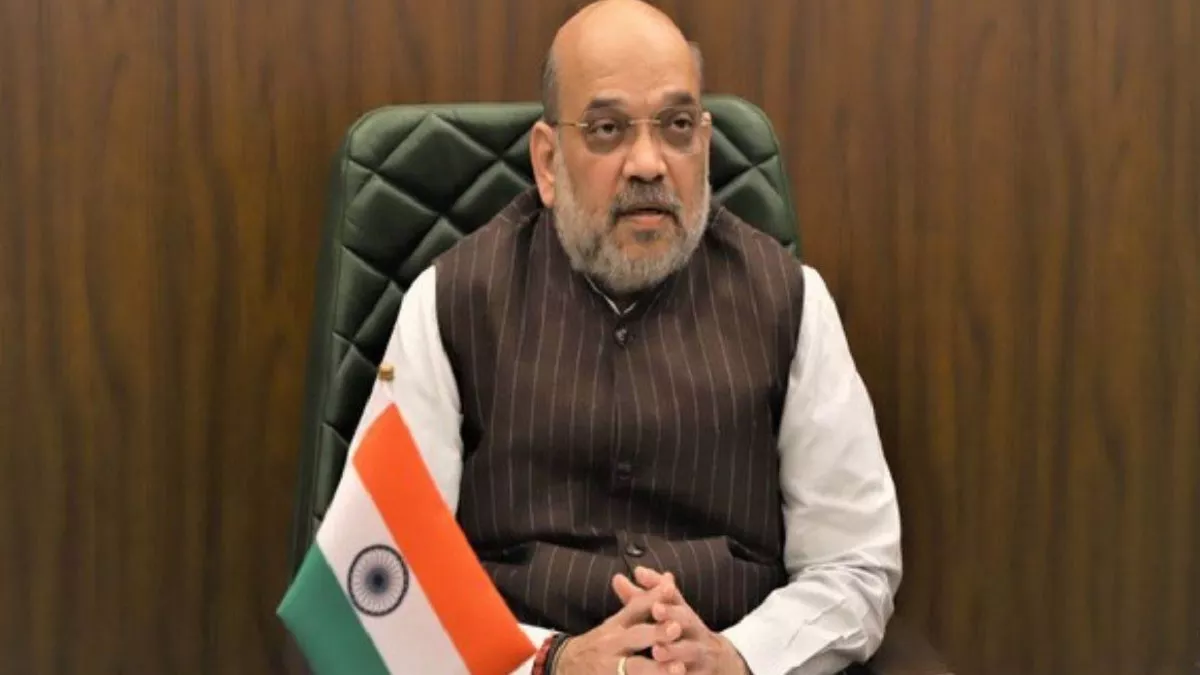 अमित शाह के फर्जी वीडियो केस में पहली कार्रवाई, असम से एक गिरफ्तार; दिल्ली पुलिस ने तेलंगाना CM को किया तलब 40 अमित शाह के फर्जी वीडियो केस में पहली कार्रवाई, असम से एक गिरफ्तार; दिल्ली पुलिस ने तेलंगाना CM को किया तलब October 20, 2026