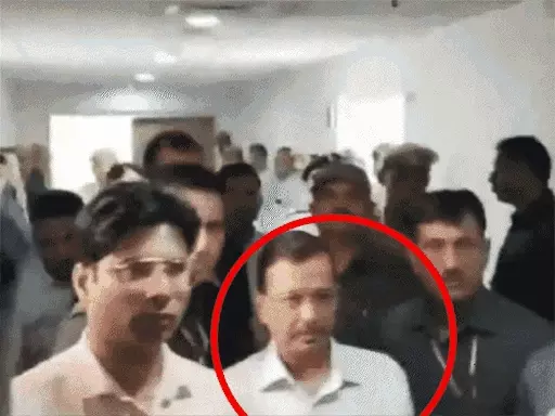 केजरीवाल तिहाड़ जेल पहुंचे, बैरक में अकेले रहेंगे,ED बोली- दिल्ली CM ने बताया कि विजय नायर आतिशी-सौरभ को रिपोर्ट करता था October 7, 2026