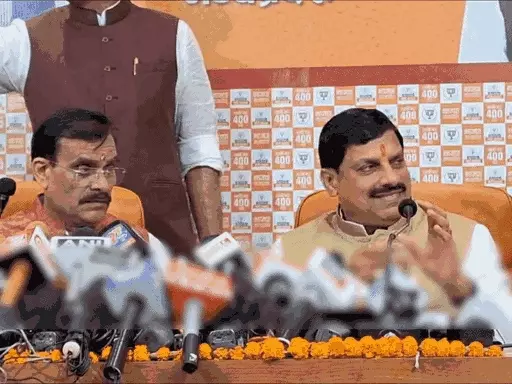 बीजेपी के मेनिफेस्टो पर CM-वीडी शर्मा की प्रेस कॉन्फ्रेंस,वीडी शर्मा ने कहा- संकल्प पत्र के लिए एमपी से 26 हजार लोगों ने सुझाव दिए.. October 7, 2026