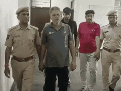 राजस्थान से बाहर भी फैला फर्जी डिग्री गैंग का नेटवर्क:दूसरे राज्यों से डिग्री लेने आते थे अभ्यर्थी, कमीशन पर बना रखे थे एजेंट.. October 7, 2026