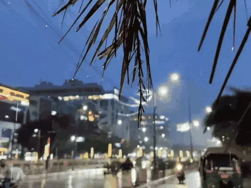 इंदौर में तेज बारिश के बाद गड्ढे में फंसी गाड़ी,कार पर गिरा सोलर टैंक, जाम में फंसी एंबुलेंस; बायपास पर था डराने वाला मंजर.. October 7, 2026