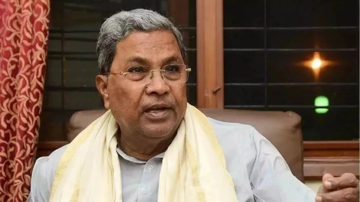 देवेगौड़ा ने अपने पोते को भगाने की योजना बनाई', CM सिद्धारमैया ने प्रज्वल को लेकर पूर्व पीएम पर लगाया आरोप October 20, 2026