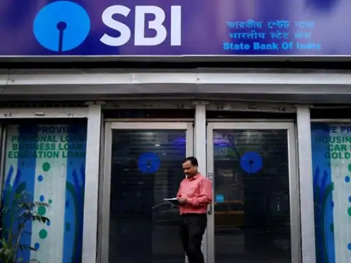 SBI ने FD की ब्याज दरें 0.75% तक बढ़ाईं,180 से 210 दिन तक की FD पर अब मिलेगा 6% रिटर्न, देखें नई ब्याज दरें October 20, 2026