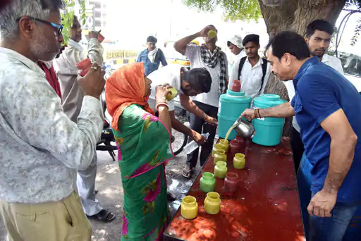 7 राज्यों में हीटवेव से 79 की मौत,बिहार में सबसे ज्यादा 44 लोगों की जान गई; आज से गर्मी से राहत के आसार October 20, 2026