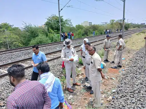 भोपाल में युवती ने ट्रेन से कटकर किया सुसाइड:MBA करने के बाद मीडिया हाउस में कर रही थी जॉब October 7, 2026