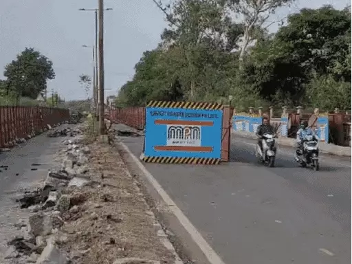 भोपाल में ICAR के सामने मेट्रो का पहला पिलर,सुभाषनगर से करोंद के बीच 8.77Km लाइन बिछेगी; मिट्‌टी की टेस्टिंग शुरू October 20, 2026