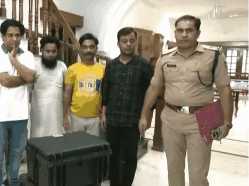 2 करोड़ में की थी केमिकल डिवाइस की डील,उत्तराखंड में पकड़ाए भोपाल के युवकों से पूछताछ में खुलासा, मेडिकल फील्ड में होती है यूज October 19, 2026